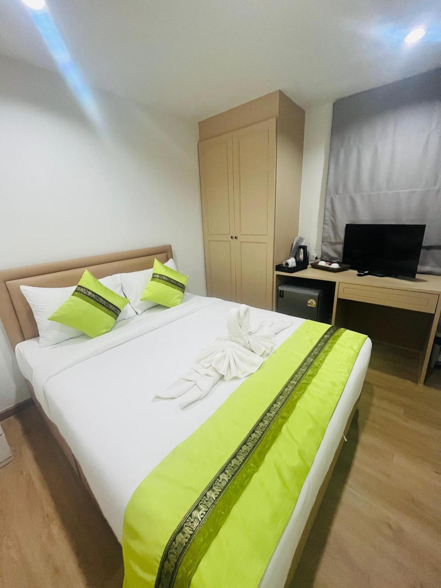 28 Boutique Hotel Patong Rom bilde