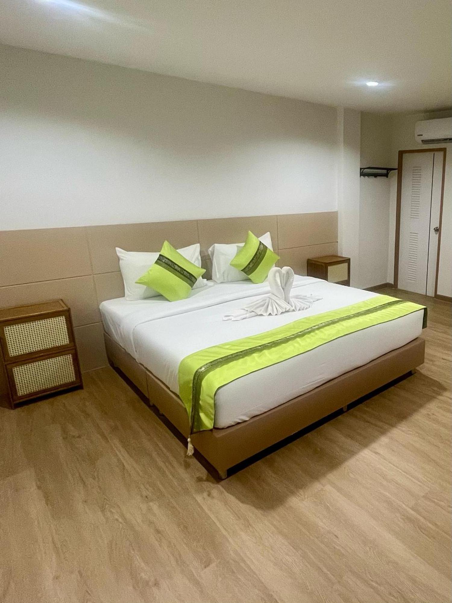 28 Boutique Hotel Patong Eksteriør bilde